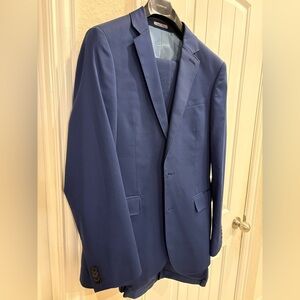 Men’s Express Suit